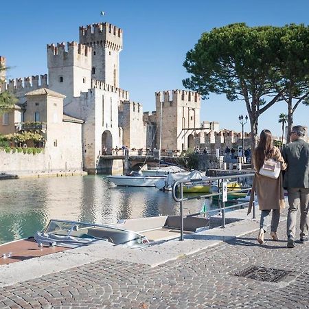 Sirmione Appartement Residenz Cesare エクステリア 写真