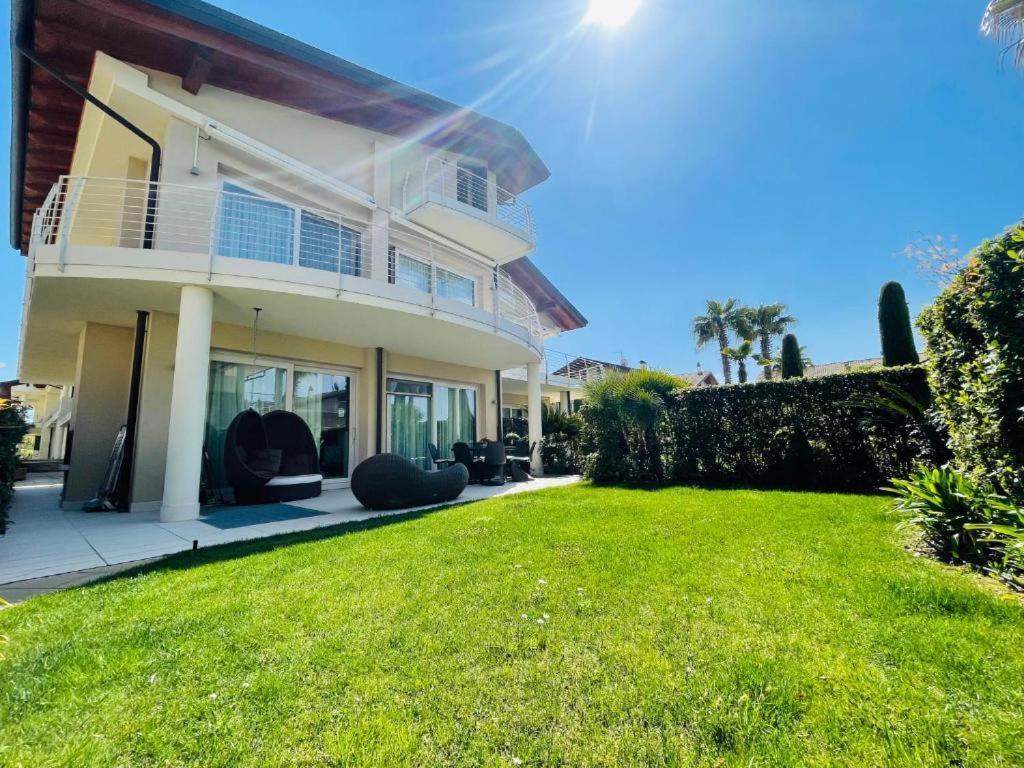 Sirmione Appartement Residenz Cesare エクステリア 写真